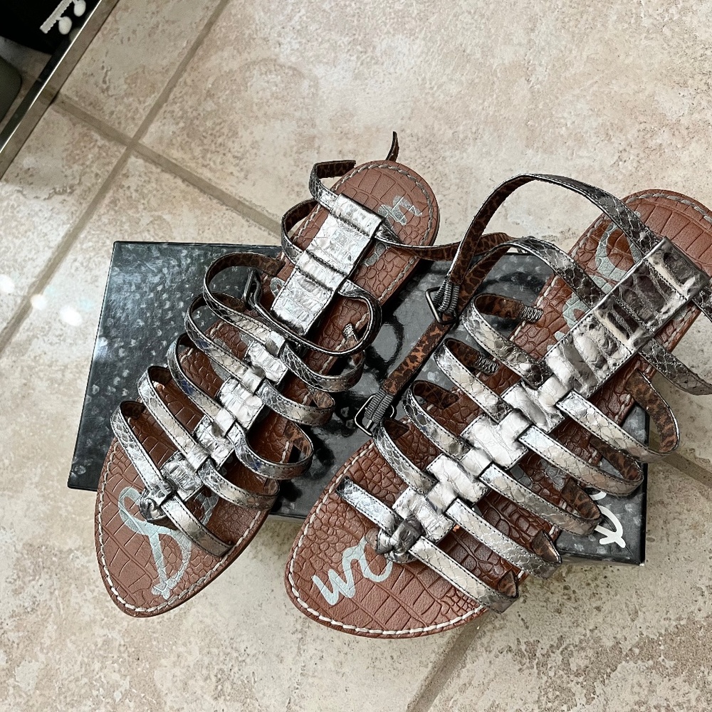 Sam Eldelman Gilda pewter snake leather size 10m